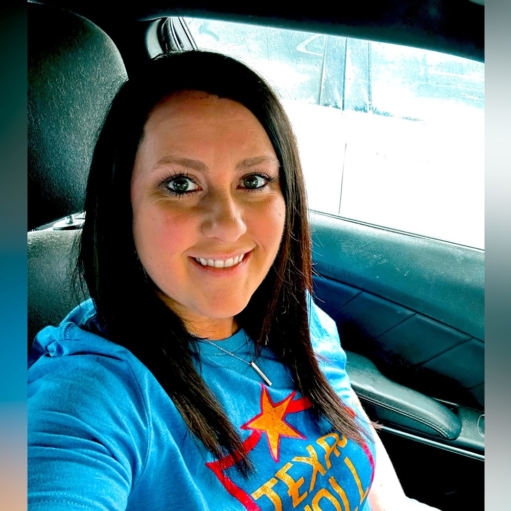 Meet your Posher, Jenn